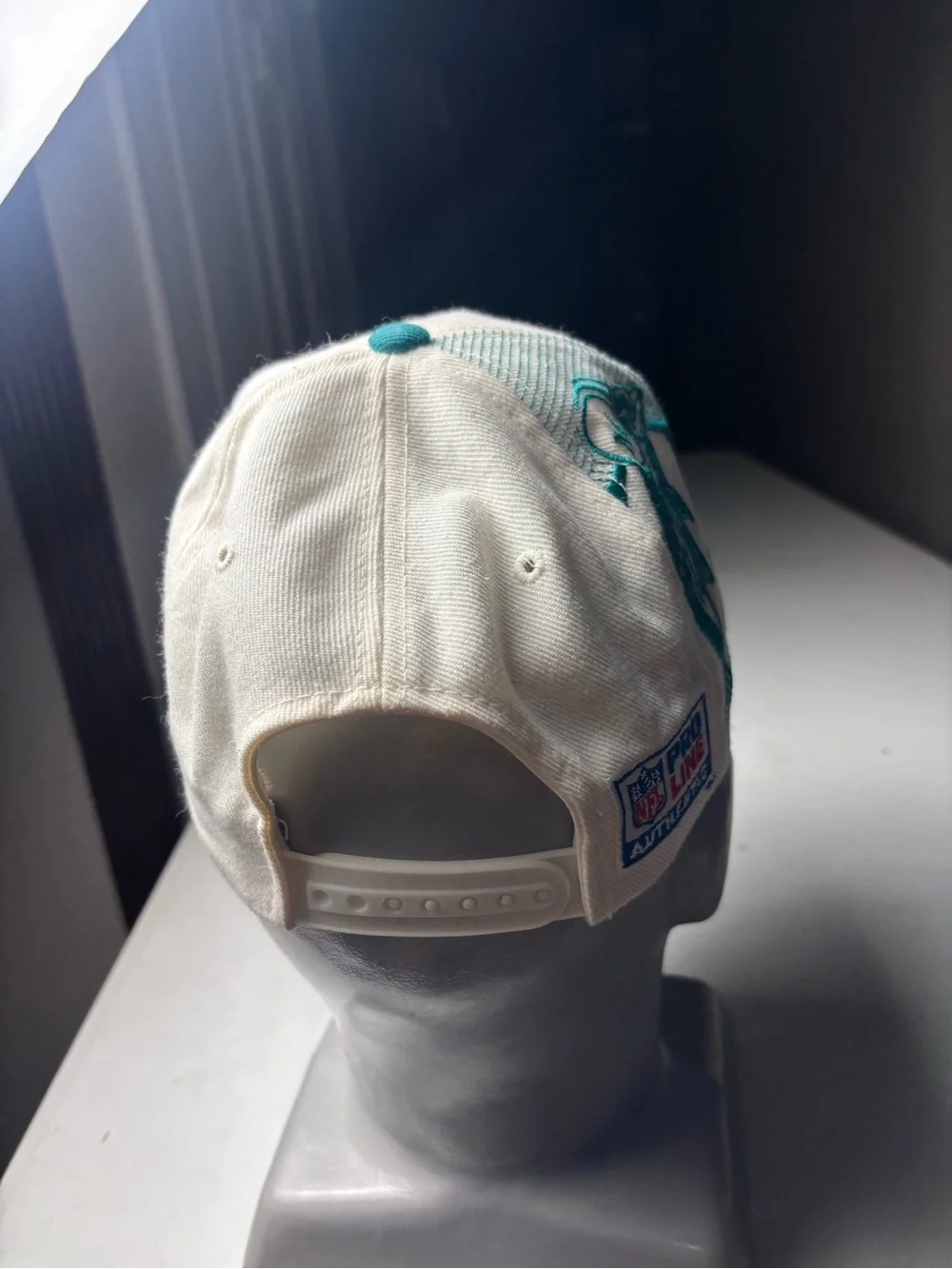 Vintage Miami Dolphins Hat Shadow Laser One Size White NFL Sports Specialties